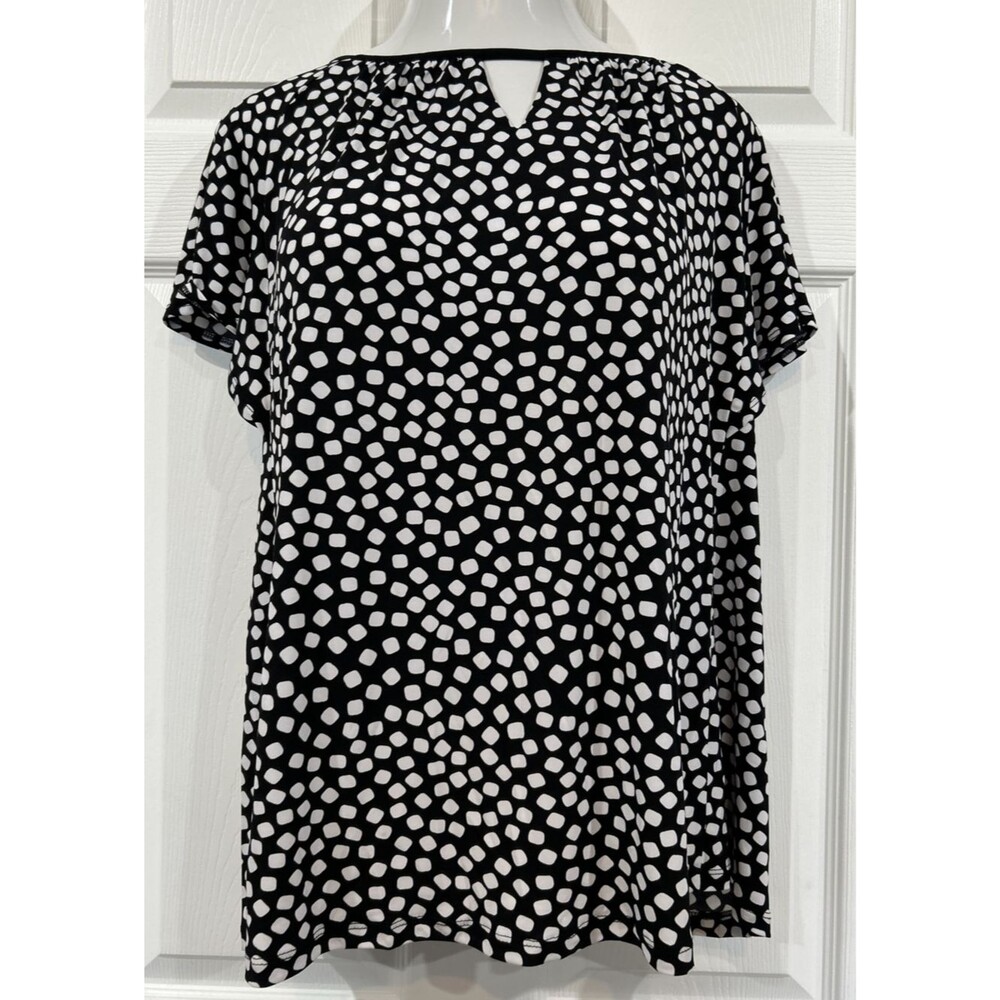 Susan Graver Liquid Knit Stretch Black Top Blouse Flutter Sleeve Plus Size 1X